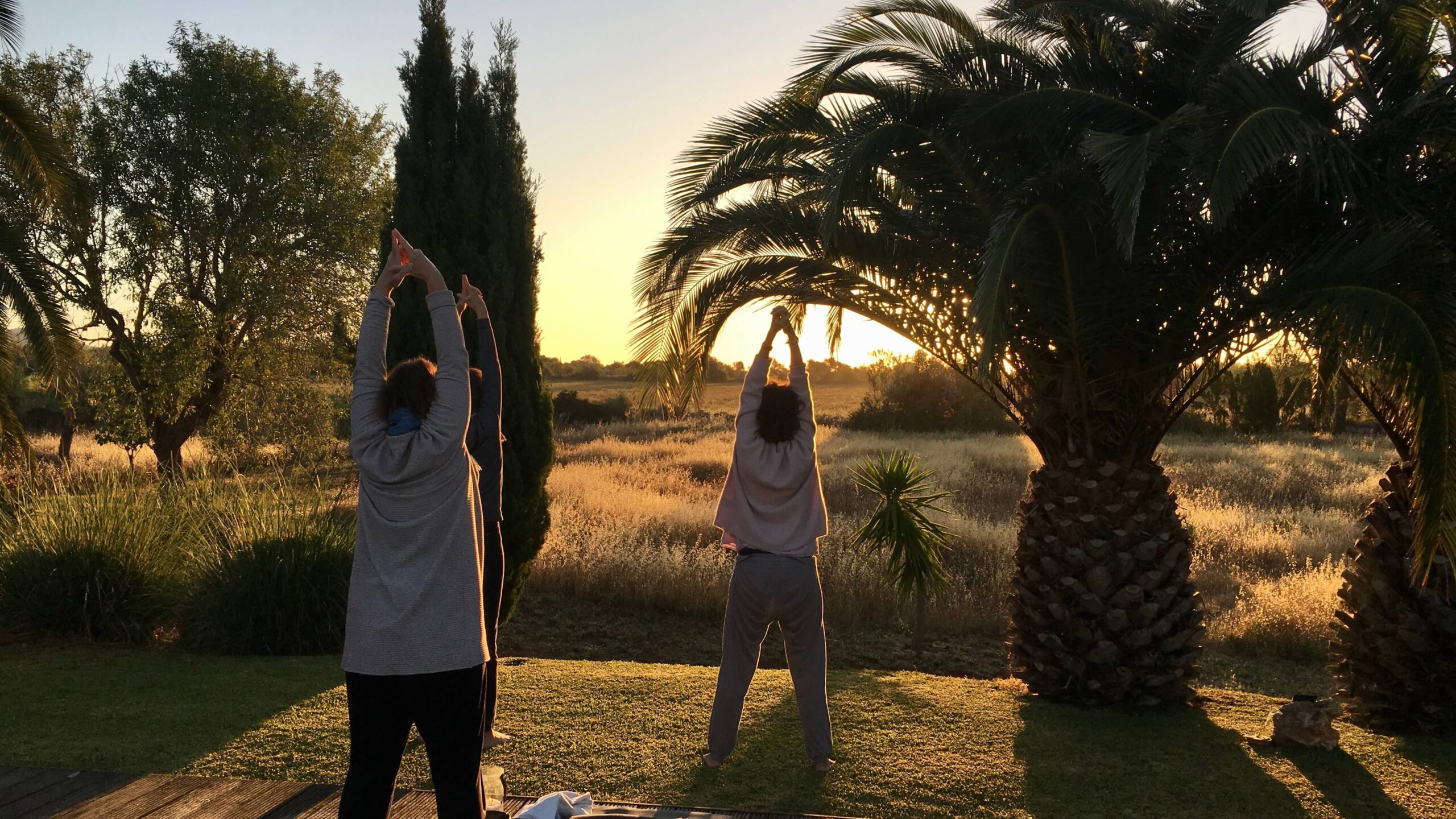 Yoga bei Sonnenaufgang Finca